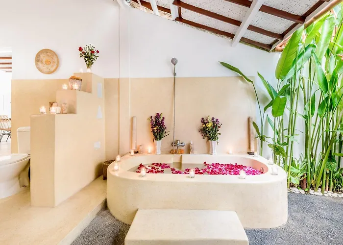 Villa Berlin - Private 6 Bdr In With Pool And Garden
